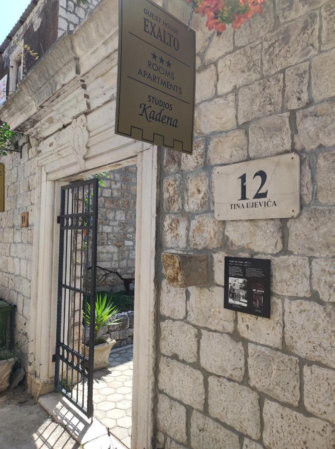 Studios Kadena Trogir - 18Th Century Stone House المظهر الخارجي الصورة